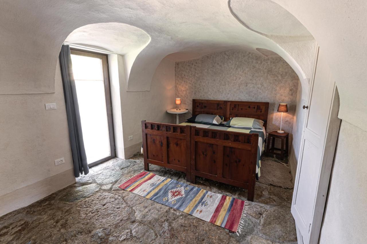 Relais del Brigante Bed & Breakfast Settimo Vittone Bagian luar foto
