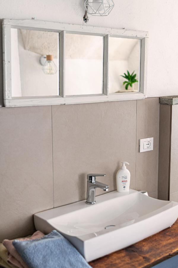 Relais del Brigante Bed & Breakfast Settimo Vittone Bagian luar foto
